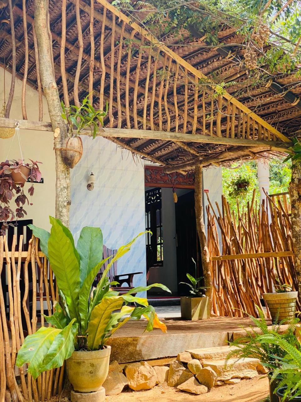 Hotel Art House Hiriketiya Dikwella Exterior foto